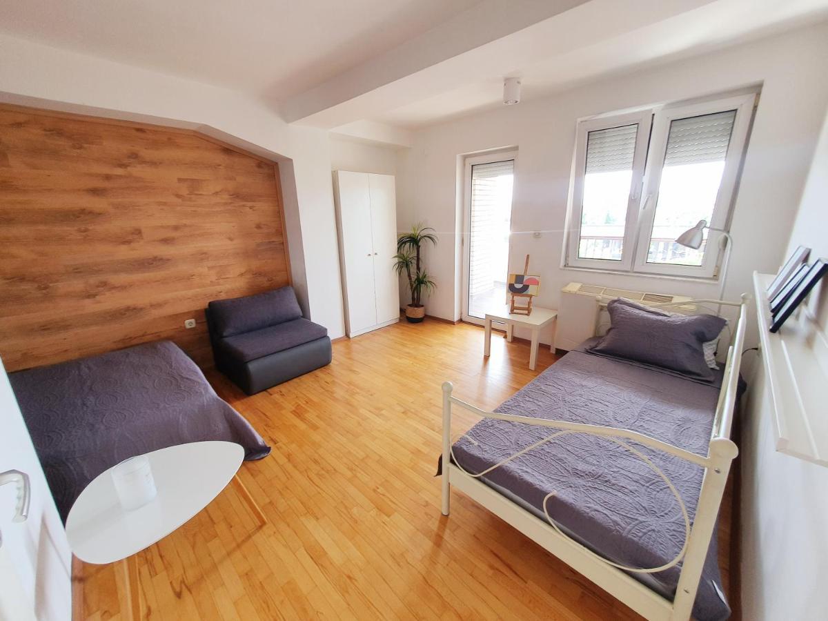 Station Apartament *