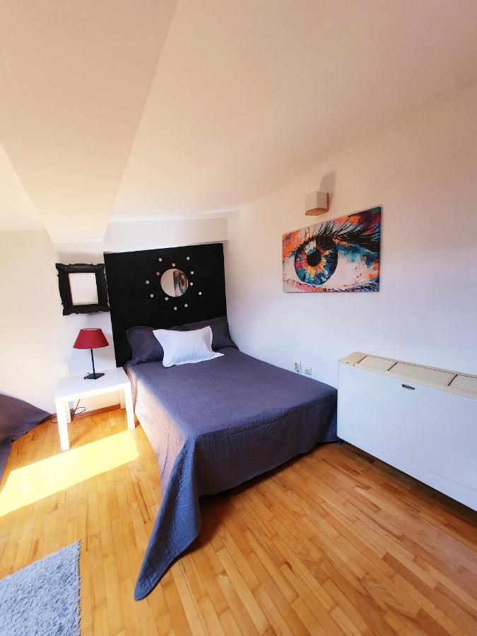 Apartament Station *